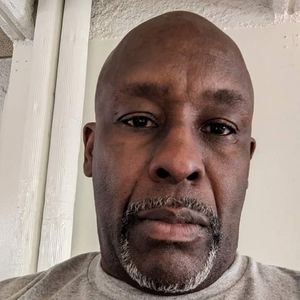 Meet your Posher, Derrell